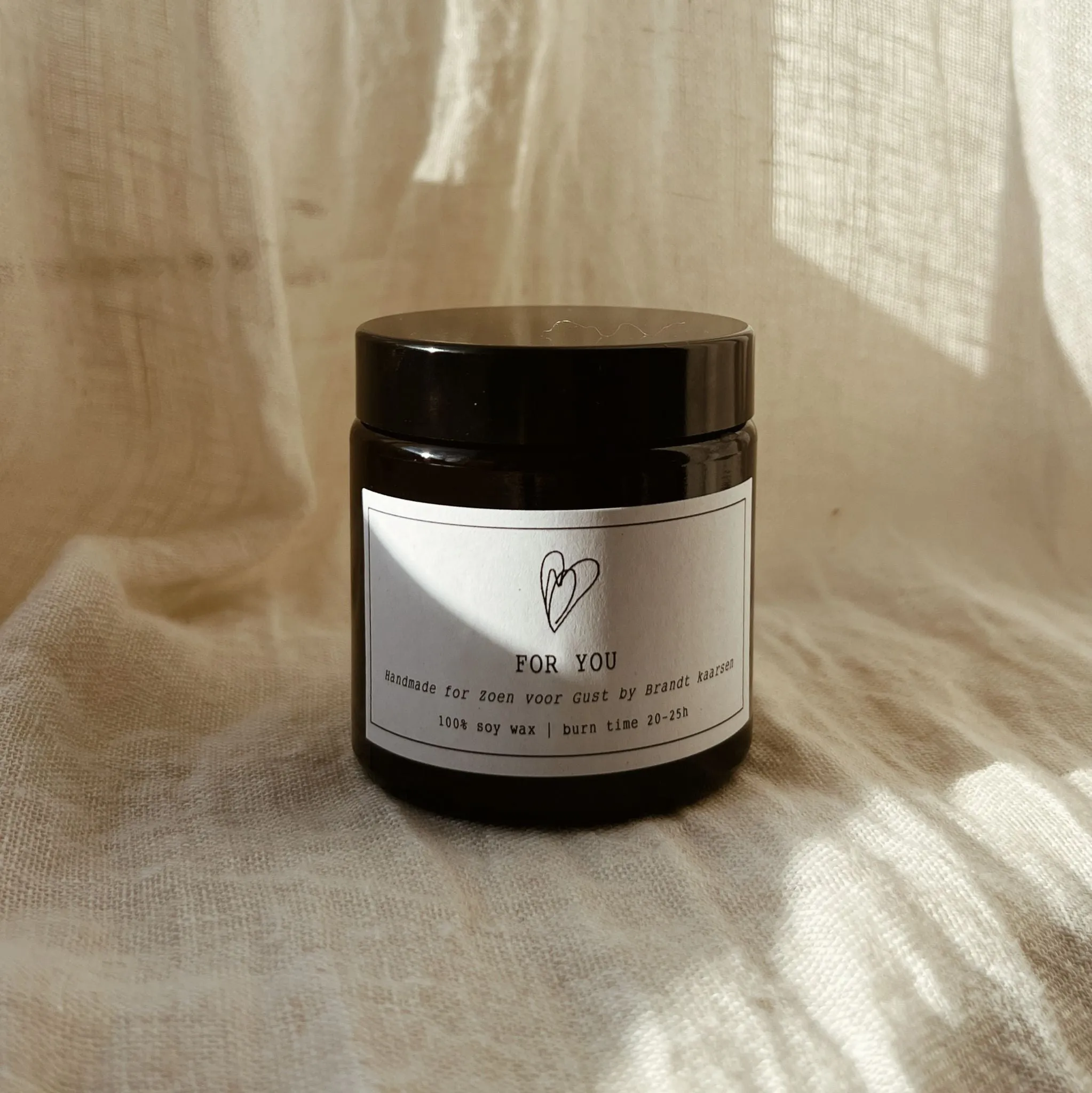 100% Soy Wax Scented candle - Sandalwood & patchouli - For you